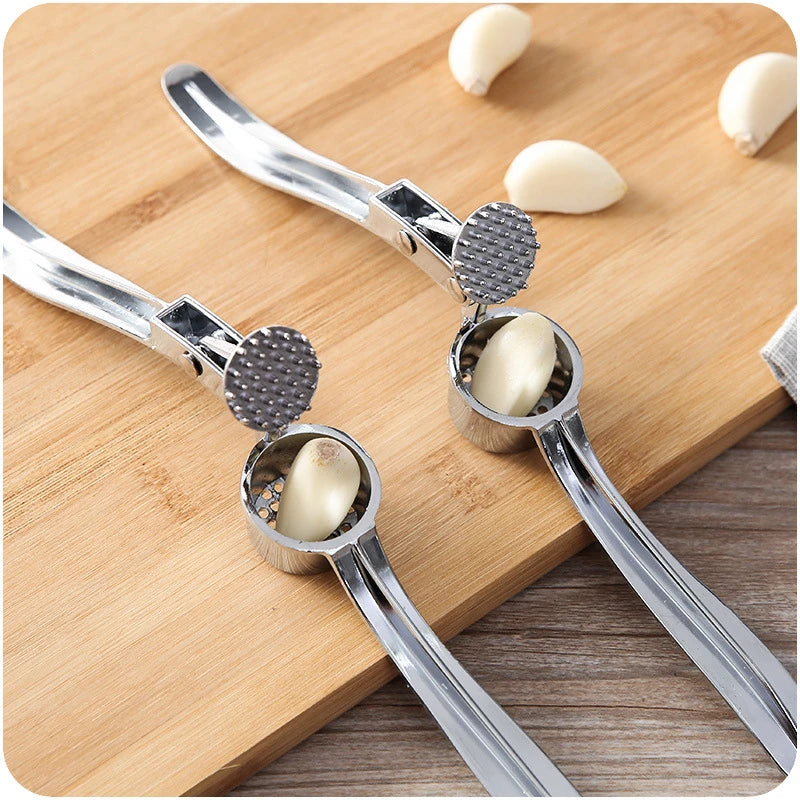 Stainless Steel Multifunction Garlic Press Crusher Kitchen Cooking Ginger Squeezer Masher Handheld Ginger Mincer Tools Garlic